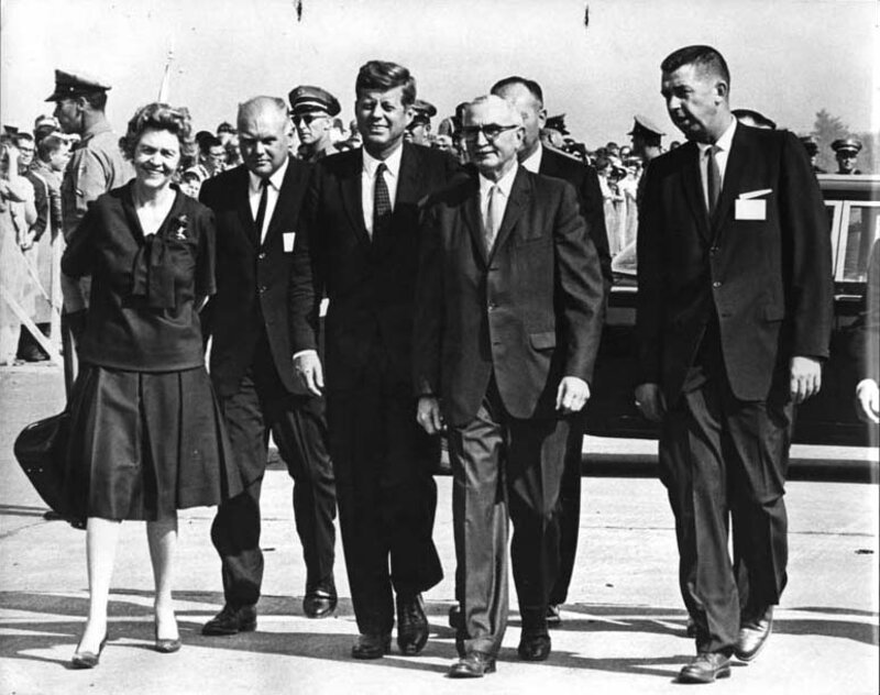 Wayne Morse and President John Kennedy